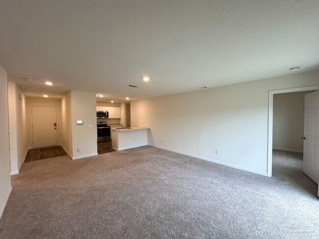 Foto del edificio - 8727 Schooner Ln