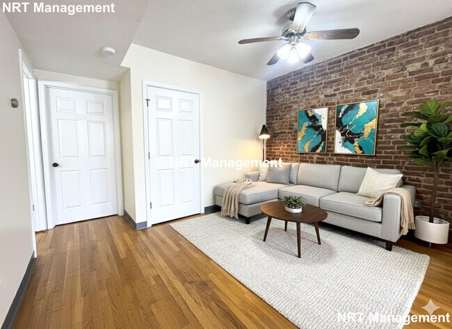 Foto del edificio - 838 Huntington Ave