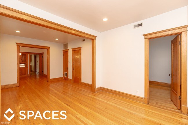 Foto del edificio - 3746 N Magnolia Ave