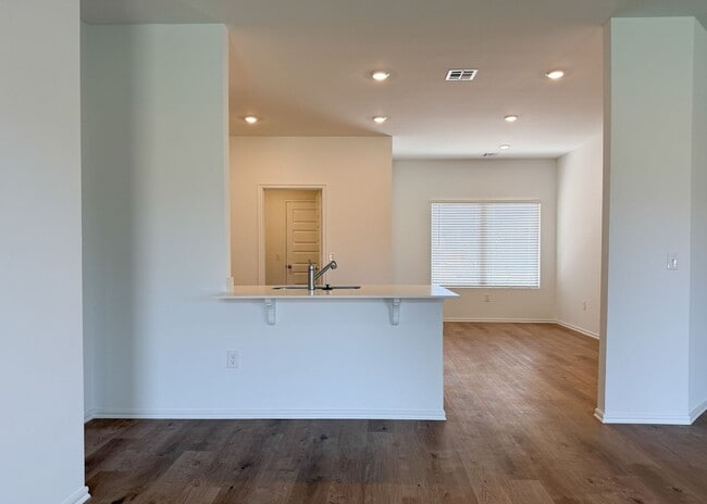 Foto del edificio - 2026 New Build | Be the First Tenant!