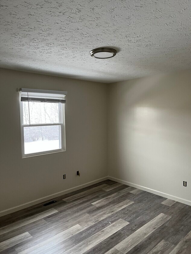 240 Collier Dr Unit 6, Doylestown, OH 44230 - Apartments in Doylestown ...