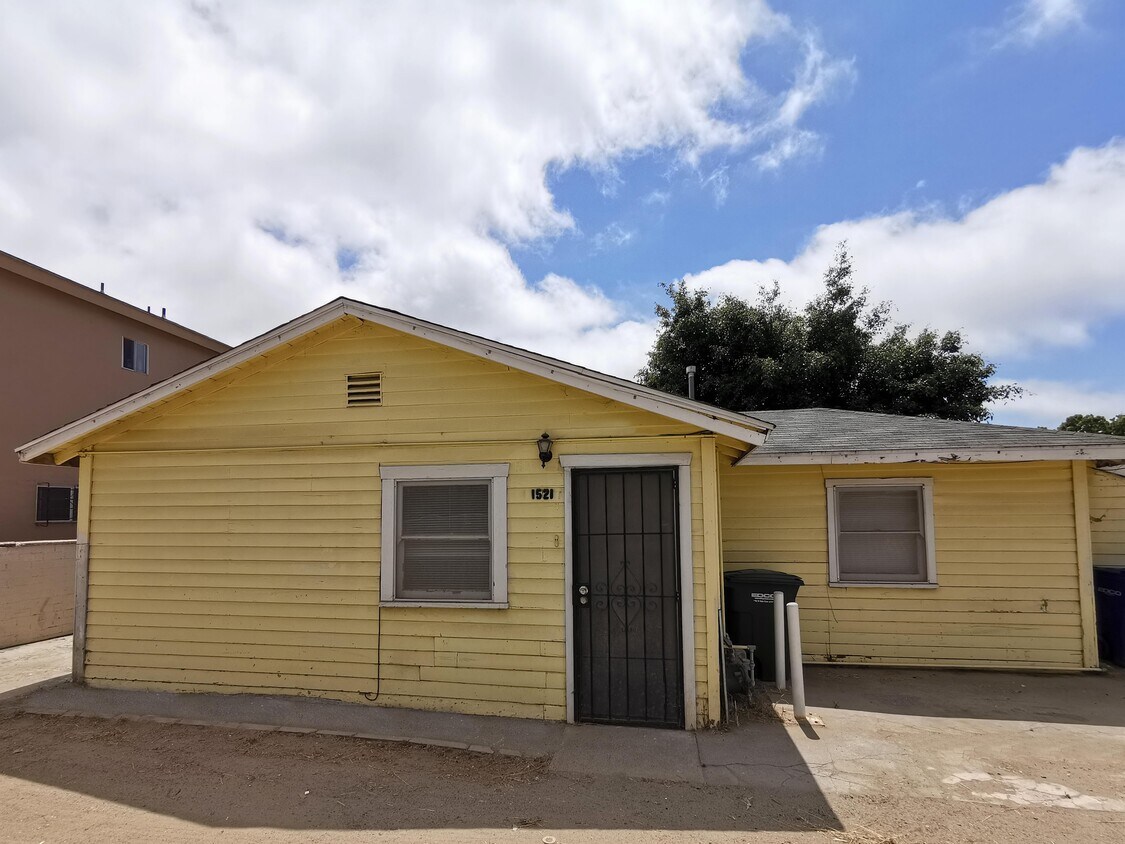 1521 D Ave, National City, CA 91950 House Rental in National City, CA