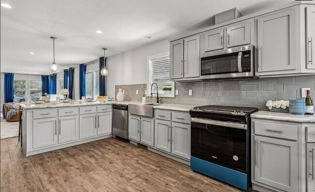 Building Photo - Stunning new home featuring 3 bedroom and ...