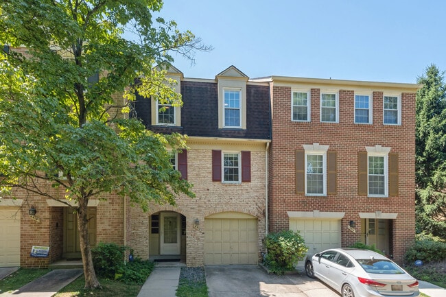 Photo - 6412 Needle Leaf Dr Townhome