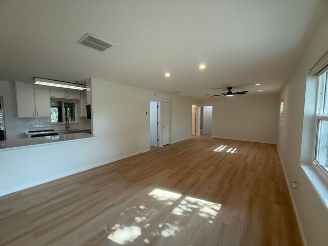 Foto del edificio - Welcome to your private Florida retreat in Palmetto!