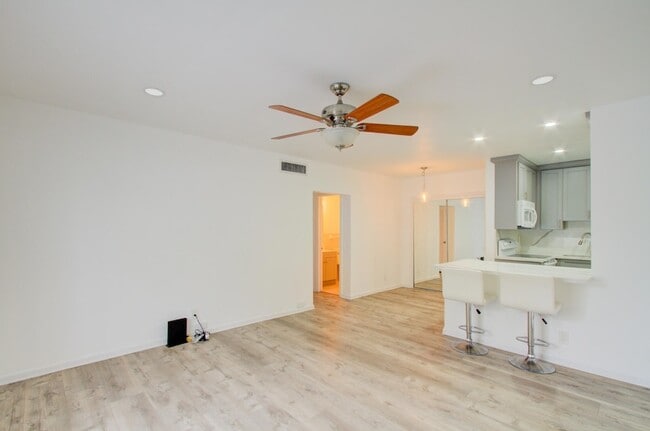 Photo - 2260 NE 67th St Apartment