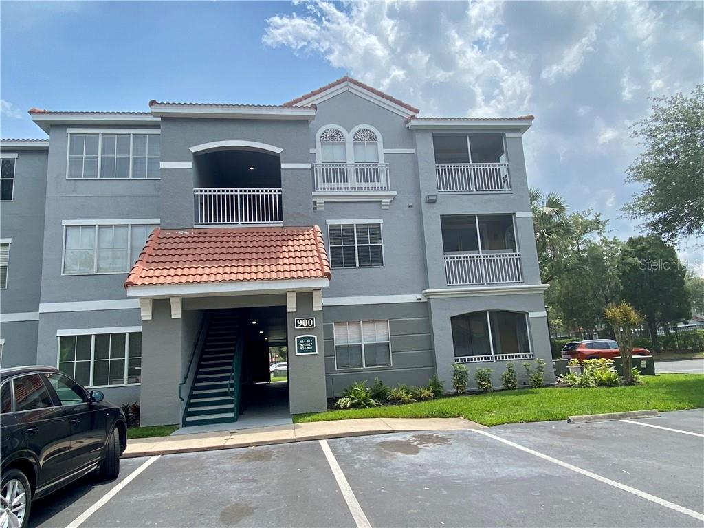 Foto principal - 18001 Richmond Pl Dr