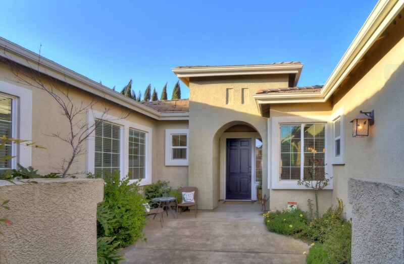 Foto principal - 5723 Cowell Blvd
