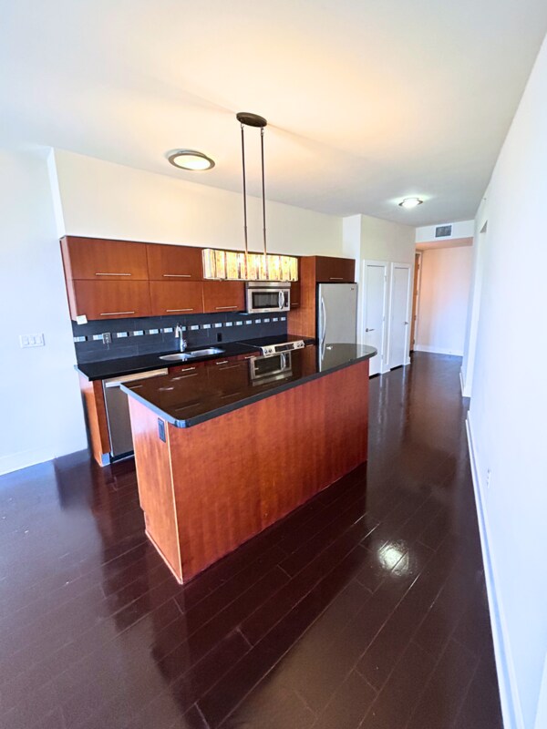 Foto del edificio - 603 Davis St