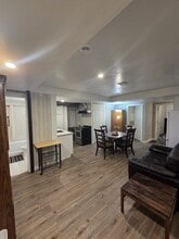 Building Photo - 2679 Donaghey Cres SW