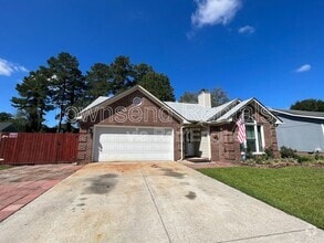 Building Photo - 1336 Oak Knolls Dr