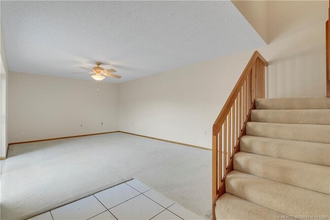 Foto del edificio - 5662 SE Windsong Ln