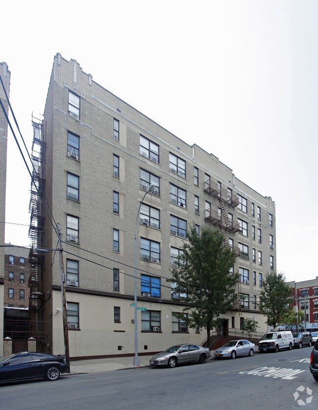 1200 Seneca Ave Bronx, NY 10474 Rentals Bronx, NY