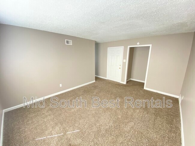 Building Photo - 5266 Scottsdale Ave