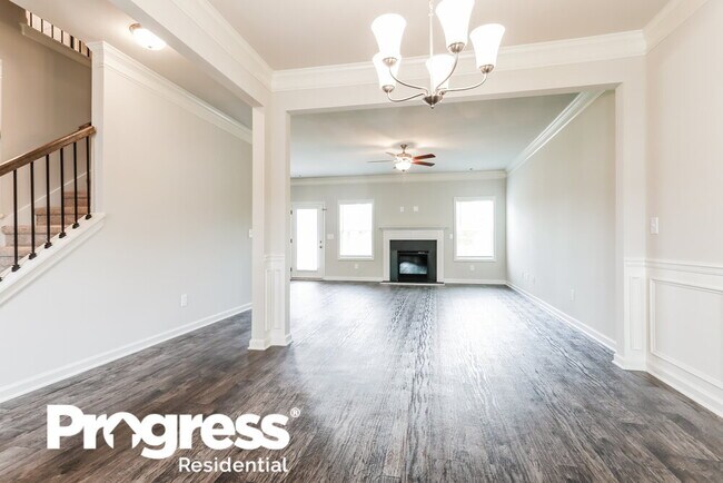Building Photo - 1002 Stone Creek Dr