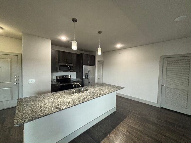 Foto del edificio - 20400 Marketplace Ave