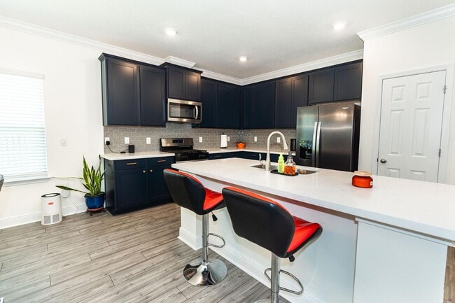 Foto del edificio - 102 Polaris Pl