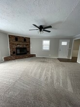 Building Photo - 2611 Brown St