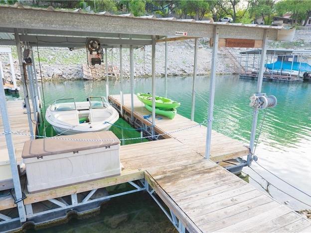 Foto del edificio - 16308 Lake Loop