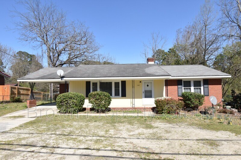 1747 Ireland Dr, Fayetteville, NC 28304 House Rental in Fayetteville