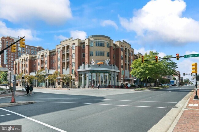 Foto del edificio - 309 Holland Ln