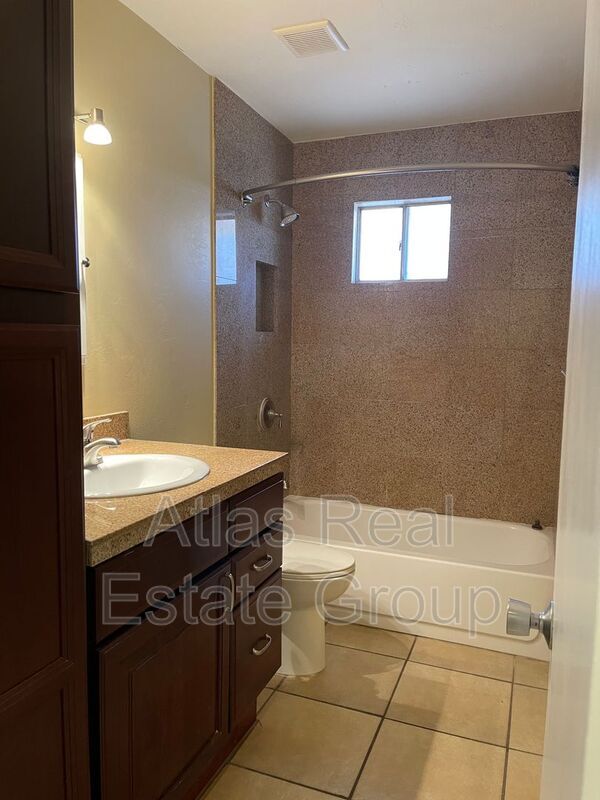 3531 E Montecito Ave Unit 7, Phoenix, AZ 85018 Condo for Rent in