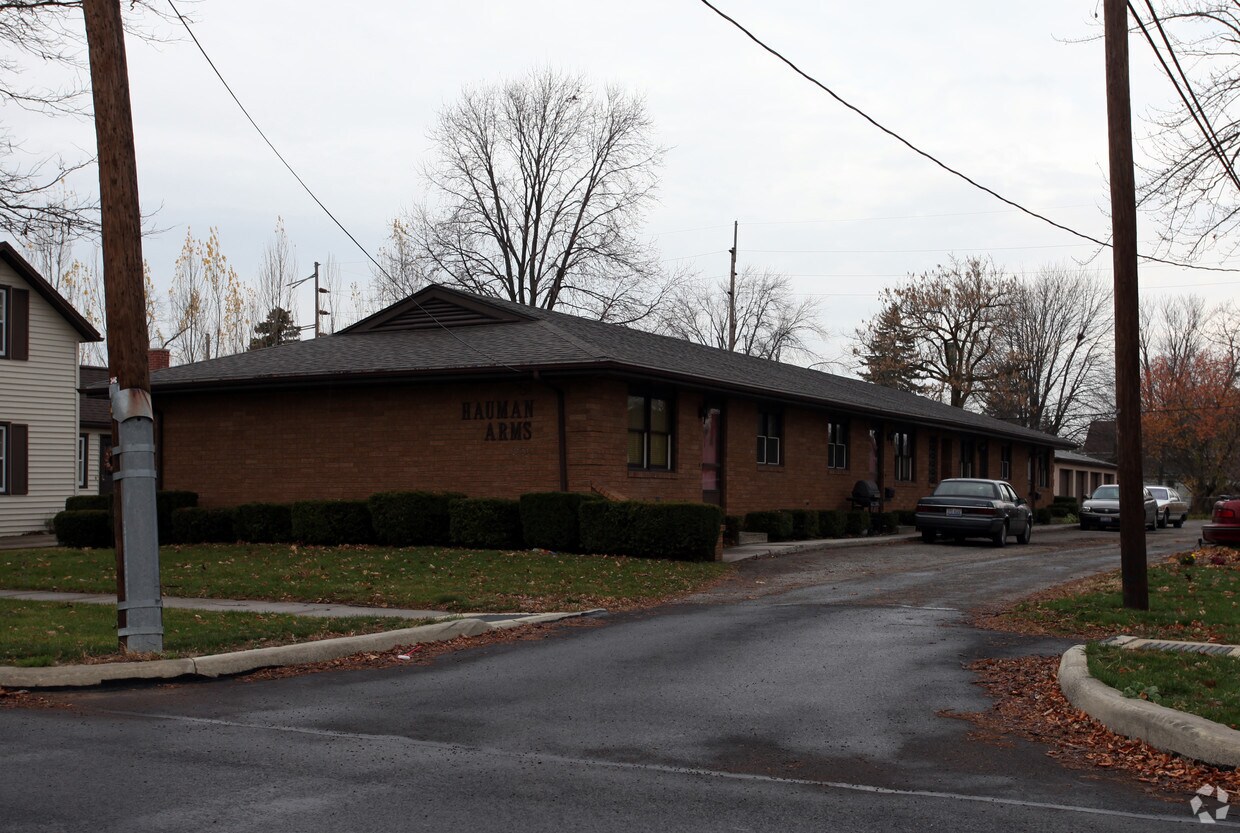 Primary Photo - 420 W Lima St