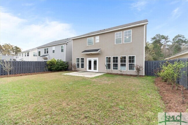 Building Photo - 114 Spring Lakes Dr