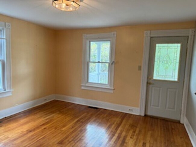 Foto del edificio - Single Family Home Close to Downtown Lexington