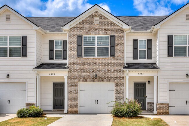 Building Photo - 4315 Newland St