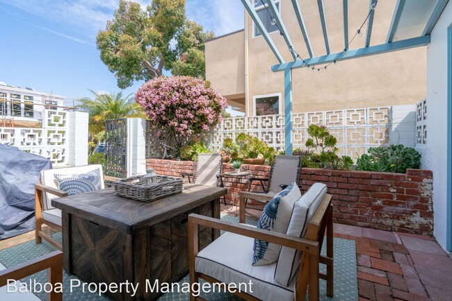 Building Photo - 2 br, 2 bath House - 310 Narcissus