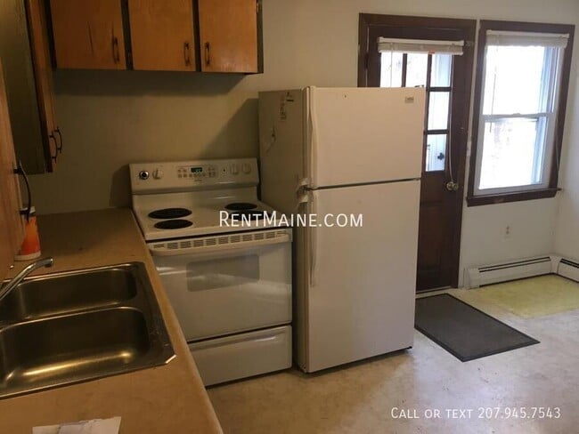 Building Photo - 25 Yale St