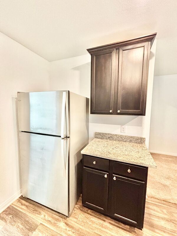 Foto del edificio - 229 Wincanton Ln