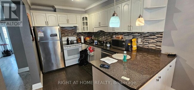 Building Photo - 3525 Brandon Gate Dr