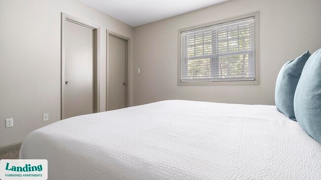 Foto del edificio - 4301 Mill Village Rd
