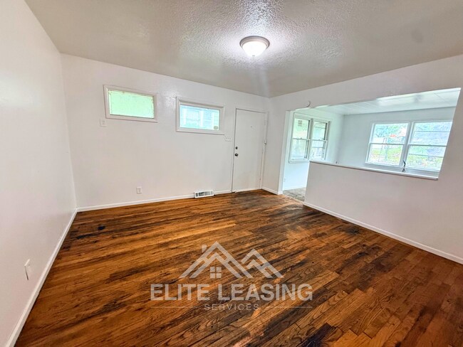 Foto del edificio - 1529 SW Polk St