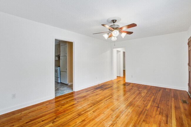 Foto del edificio - Welcome To West Circle Dr