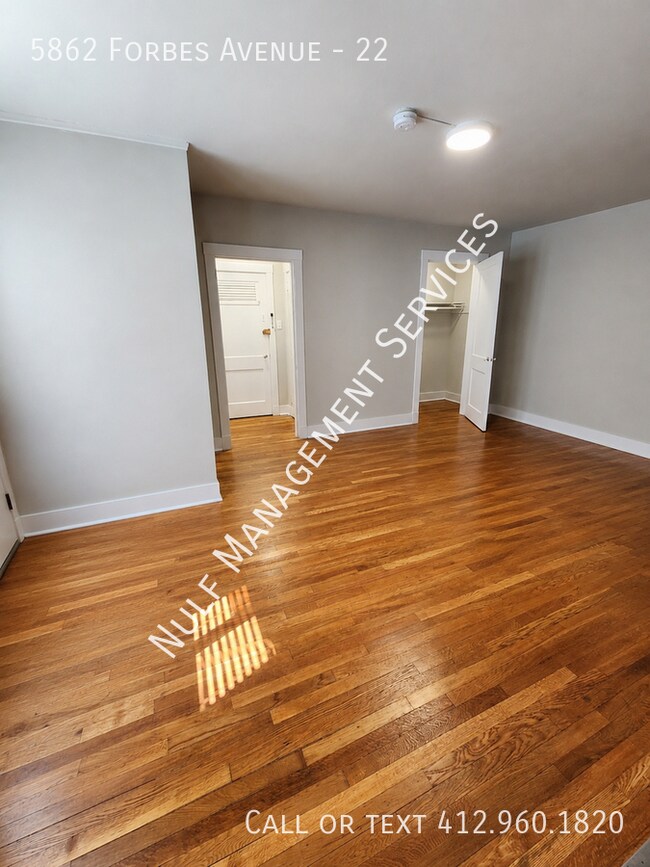 Foto del edificio - 5862 Forbes Ave