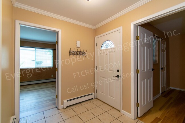 Foto del edificio - First floor condo in Midtown Fort Collins
