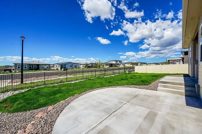 Foto del edificio - $2,425 - 3 beds, 2 baths, Updated home in ...