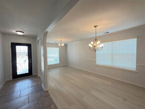 Building Photo - 4127 Longmont Hills Ln