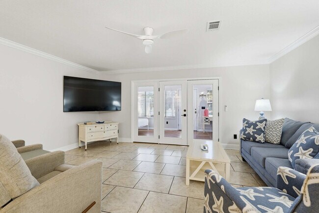 Foto del edificio - 135 Grande Island Blvd