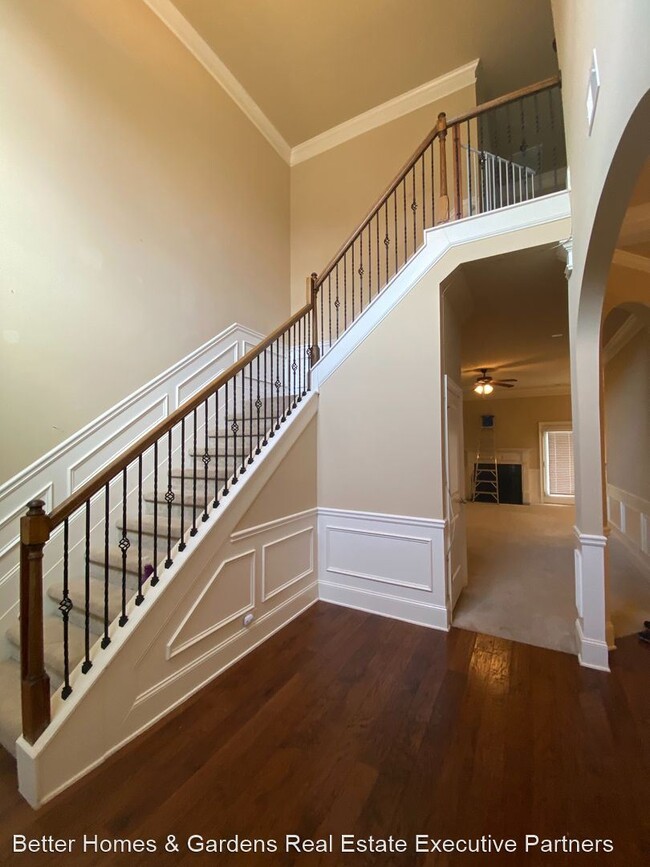 Foto del edificio - 5 br, 3 bath House - 2050 Glenn Falls