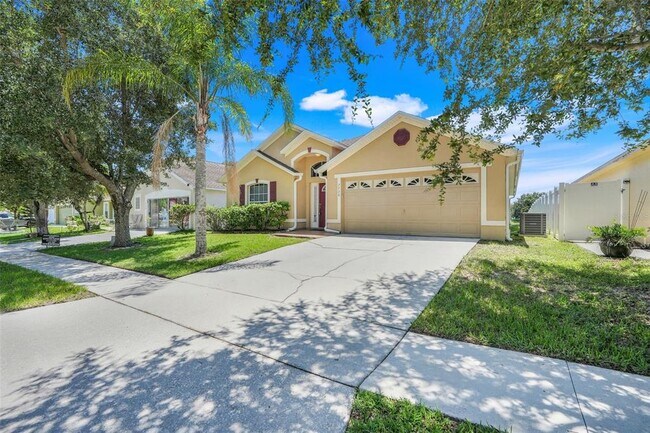 Foto del edificio - 7720 Hidden Cypress Dr