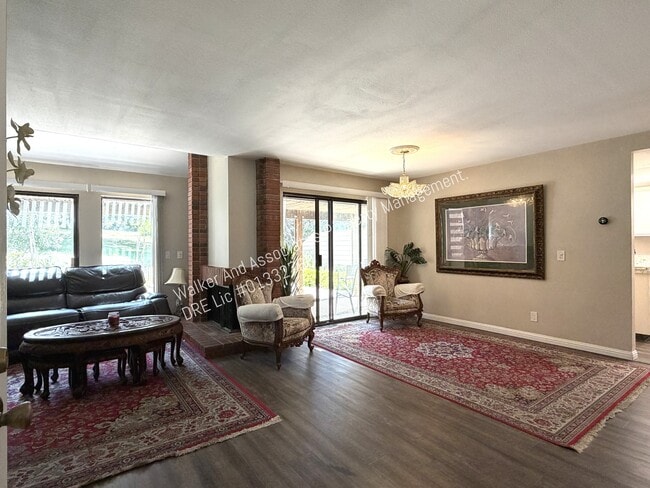 Foto del edificio - 1414 Oakridge Park Rd