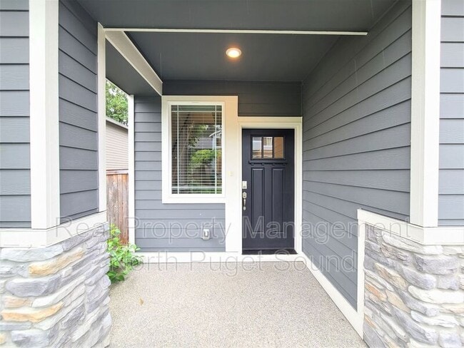Building Photo - 12325 55th Dr SE