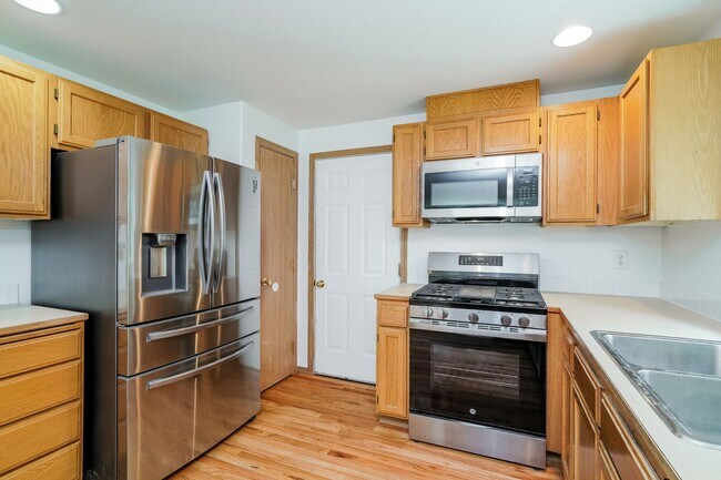 Foto del edificio - 3 bed 2.5 bath Single Family Home, Monroe ...