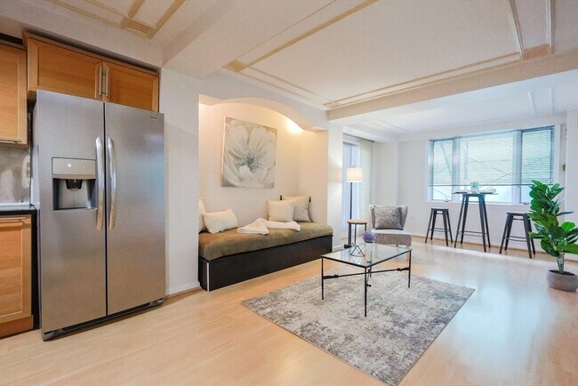 Foto del edificio - 10 Rogers St