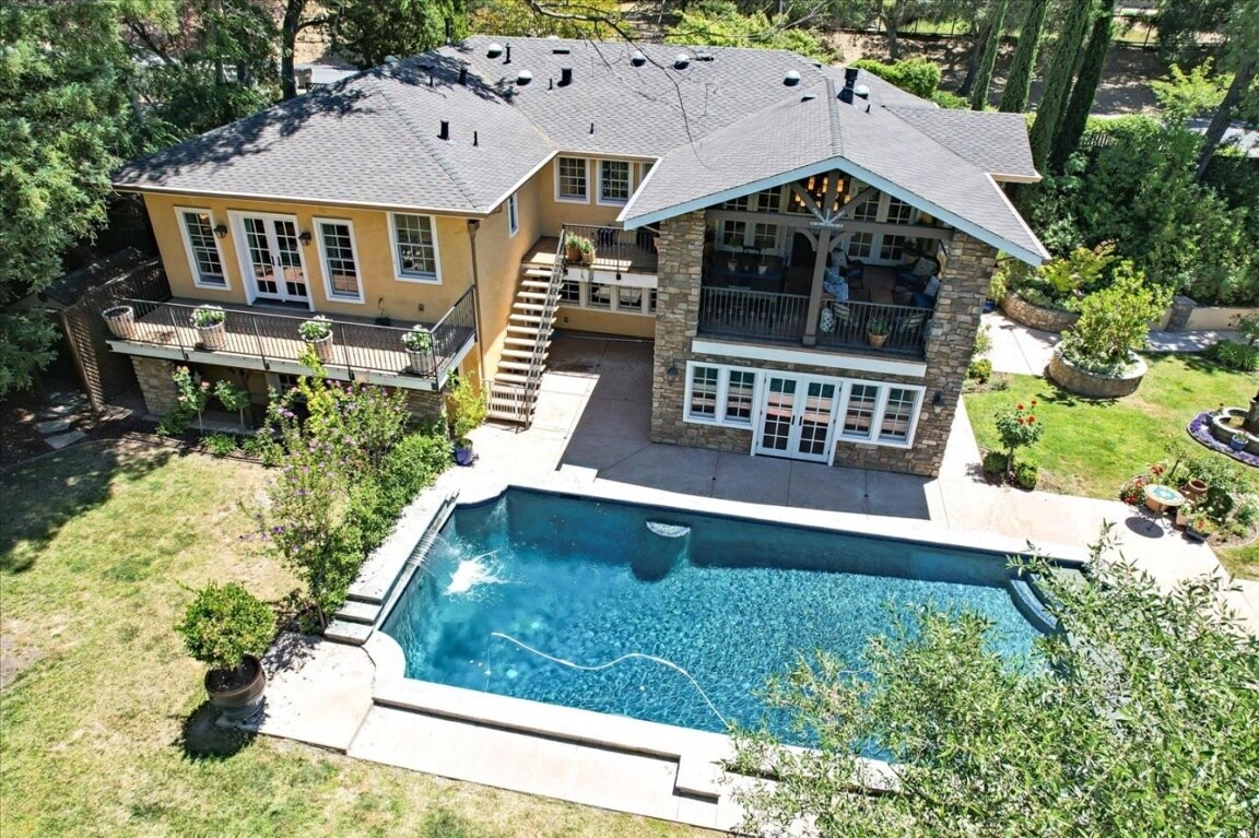 Foto principal - 16309 Short Rd