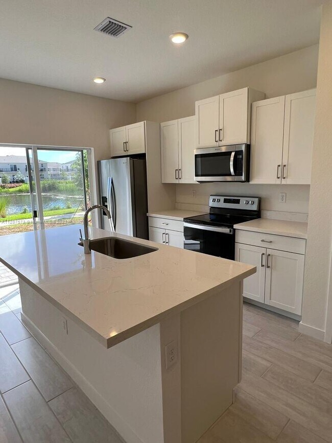 1765 SE 7th Ter photo'